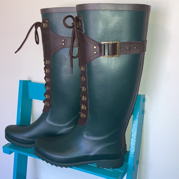 NWOT UGG Wellies! - Picture 2 of 11